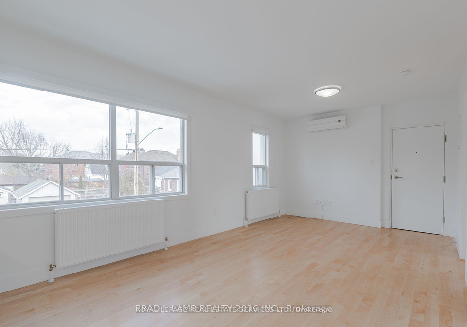 28a-third-street-toronto-etobicoke-ontario-w13774844