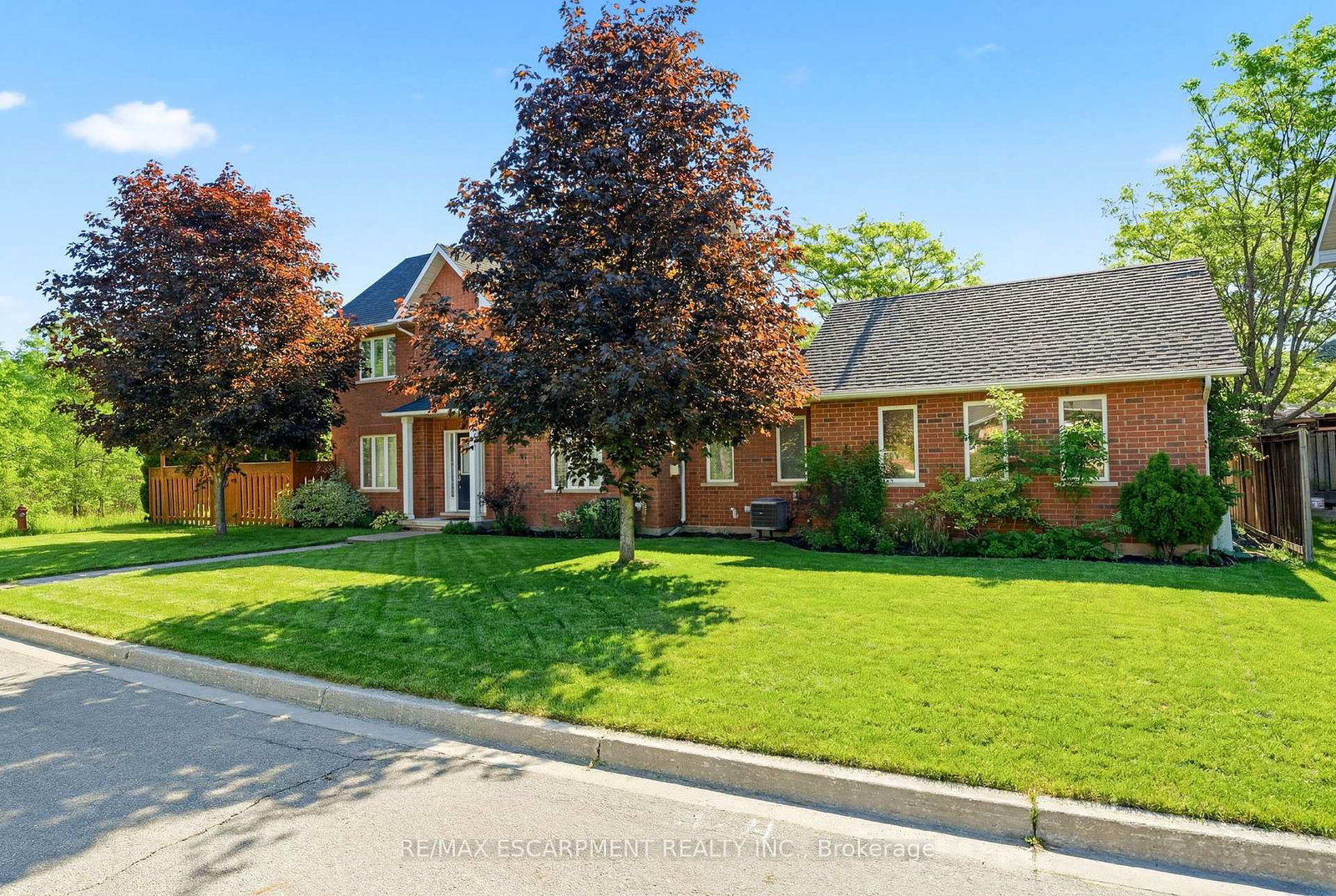 1745-creek-way-burlington-ontario-w13775006