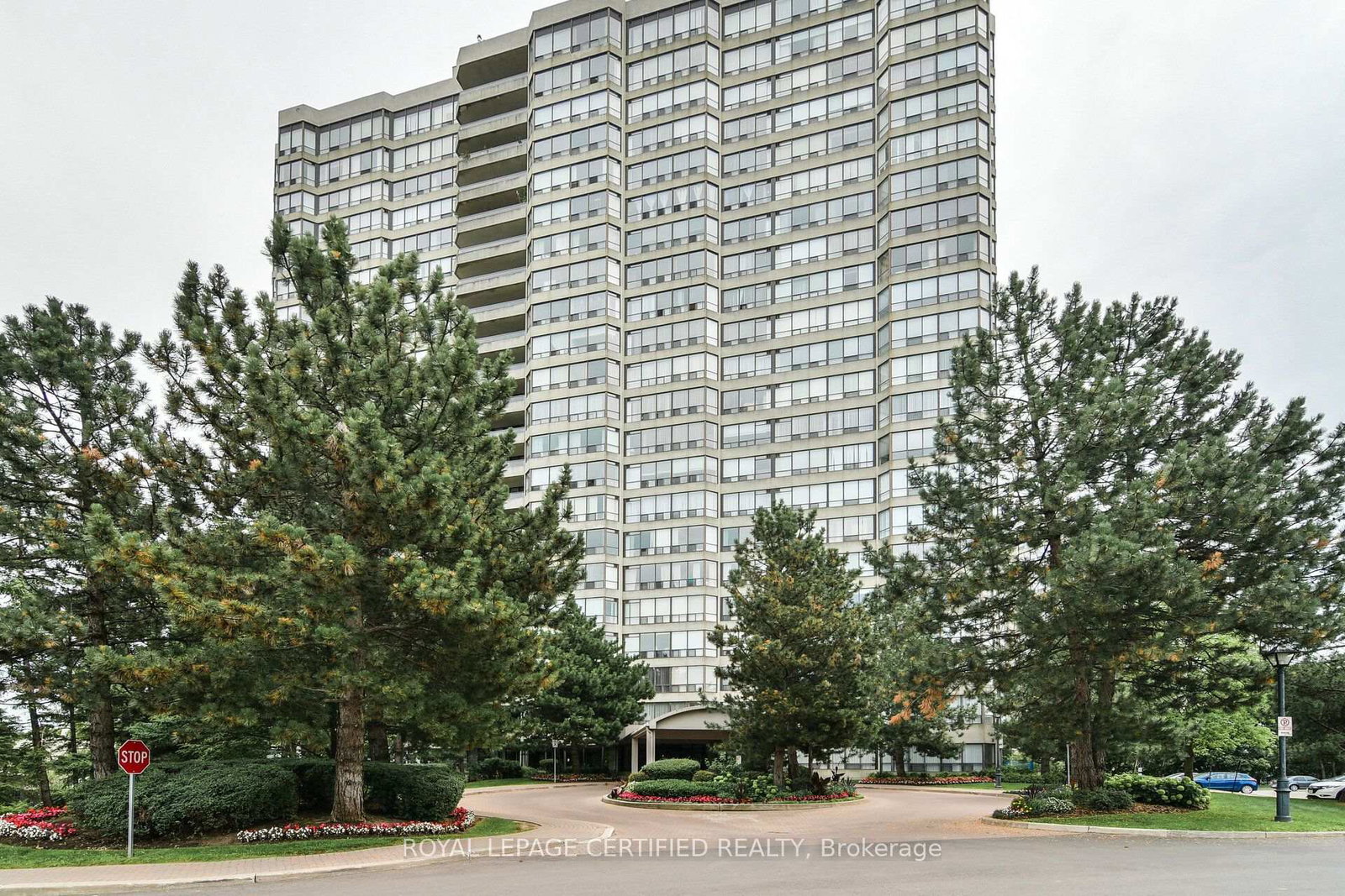 24-hanover-road-brampton-ontario-w13775056
