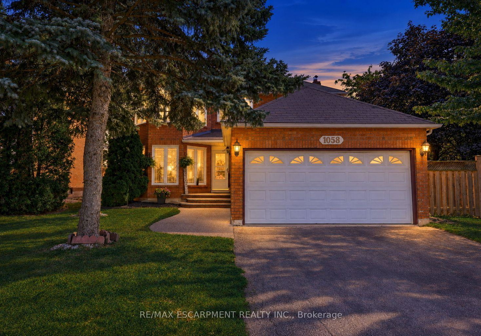 1058-glenbrook-avenue-oakville-ontario-w13775084