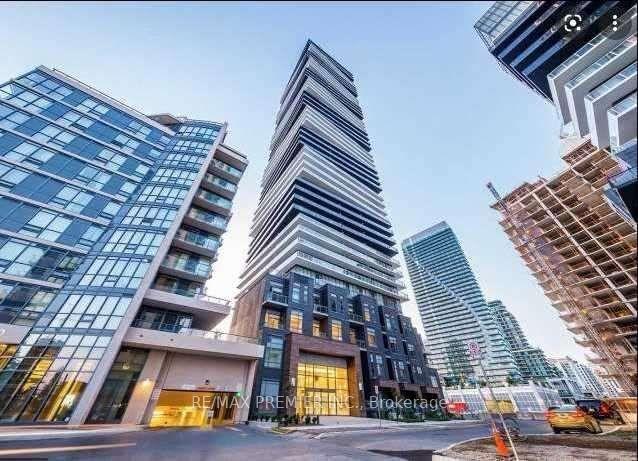 56-annie-craig-drive-toronto-etobicoke-ontario-w13775108