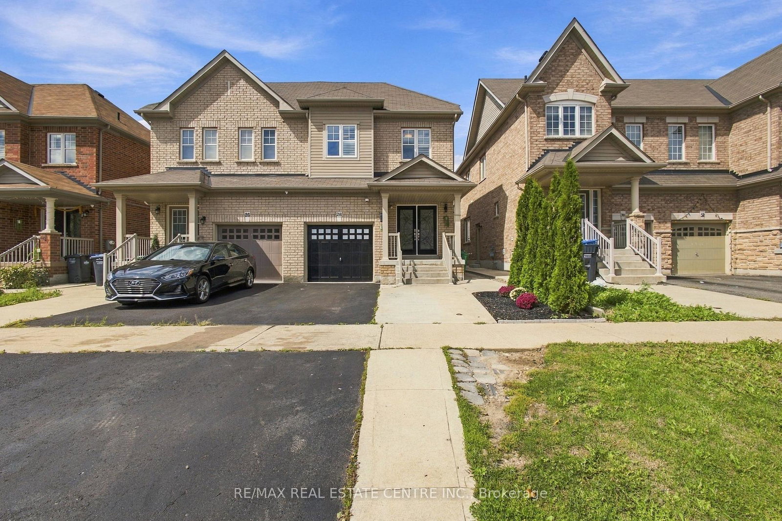28-banbridge-crescent-brampton-ontario-w13775188