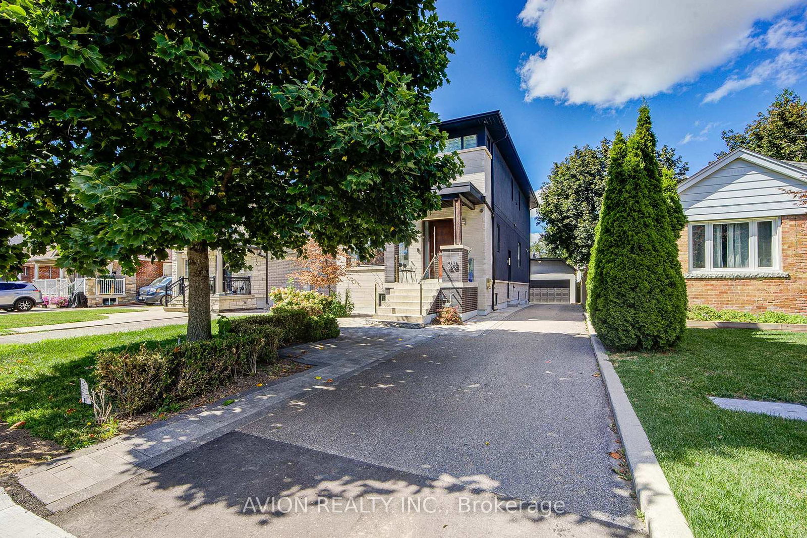 28-monarchdale-avenue-toronto-north-york-ontario-w13775364