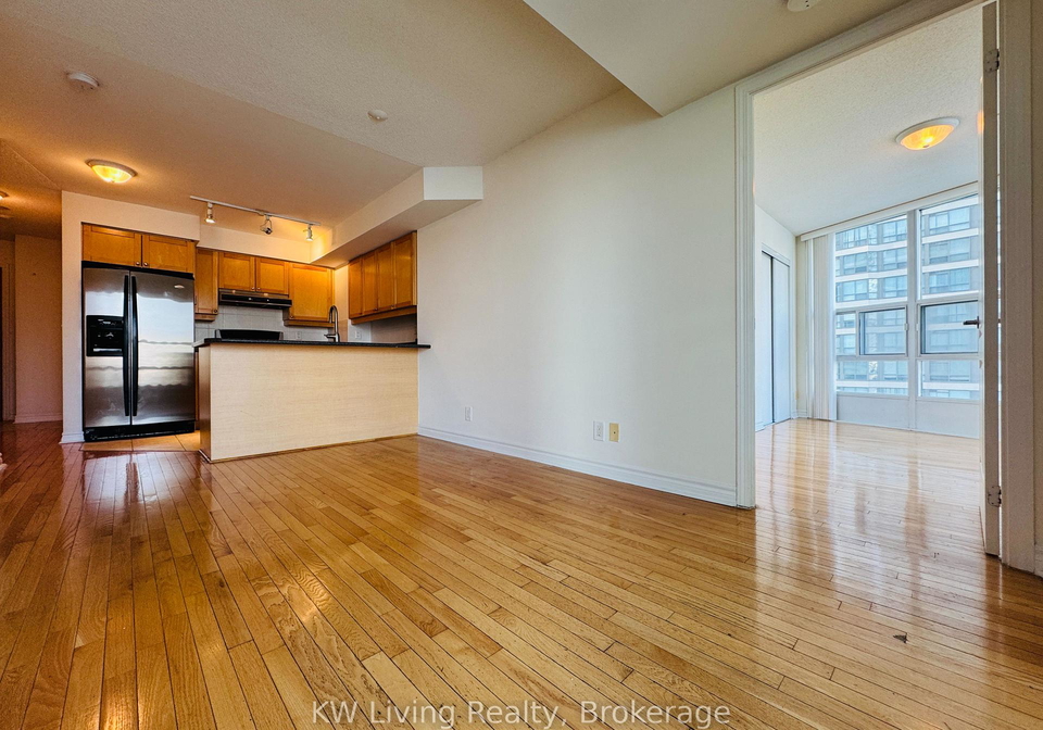33-elm-drive-mississauga-ontario-w13775430