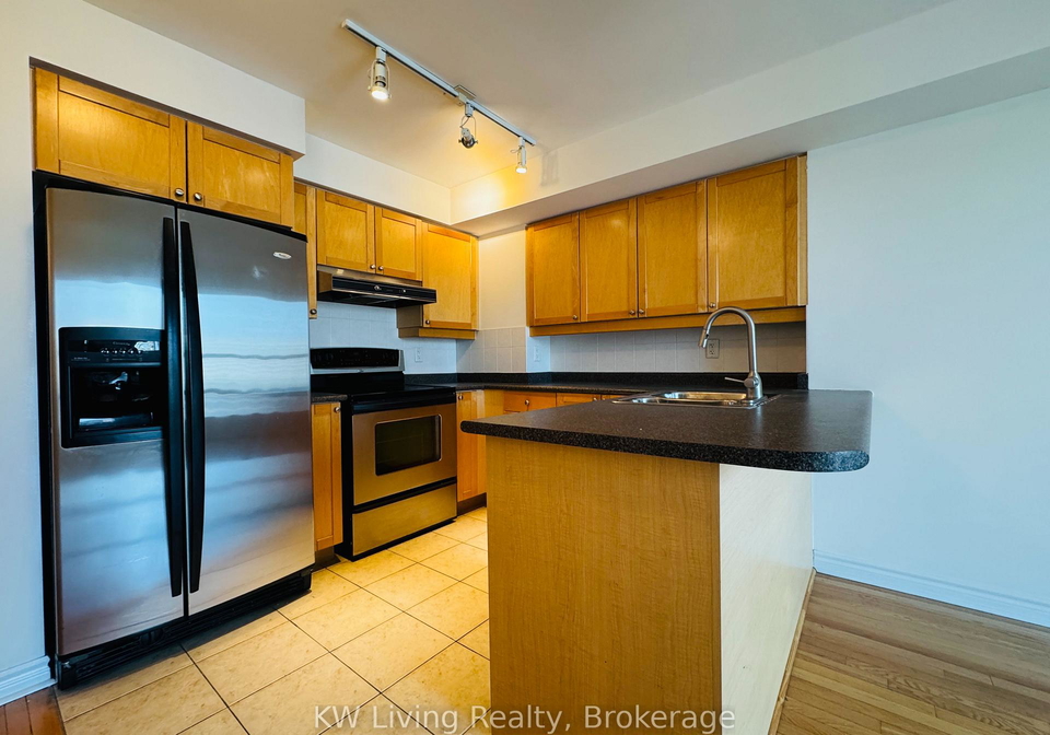 33-elm-drive-mississauga-ontario-w13775430
