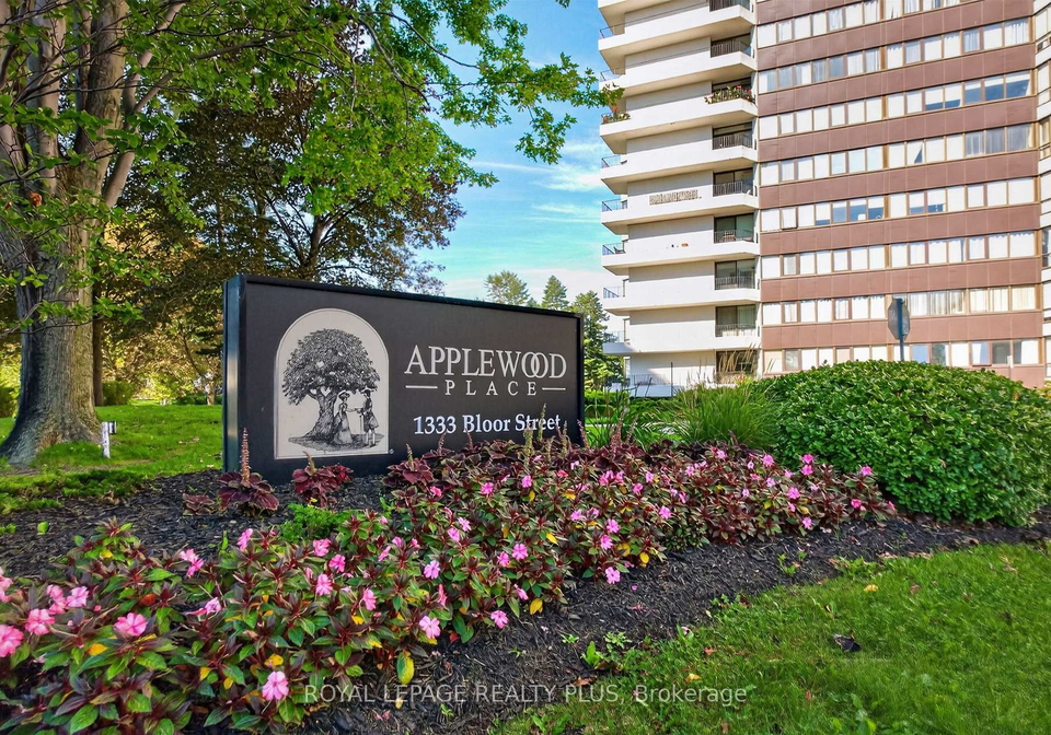 1333-bloor-street-mississauga-ontario-w13775438