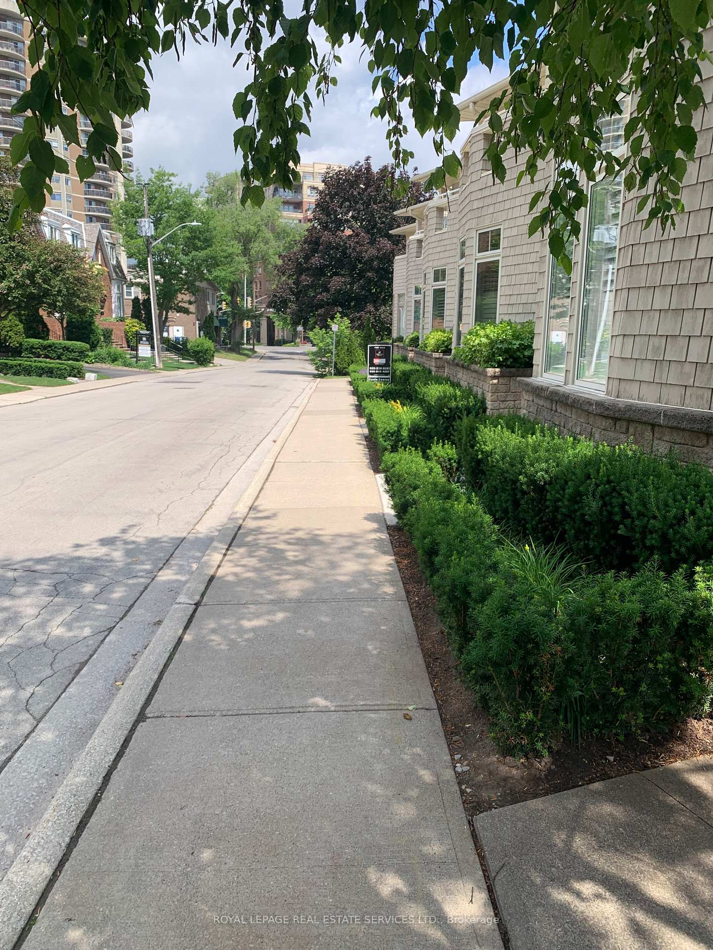 89-forsythe-street-oakville-ontario-w13775464