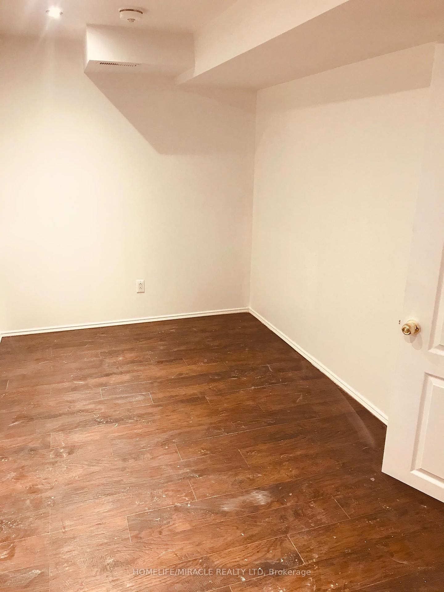 5592-highbank-road-mississauga-ontario-w13775710