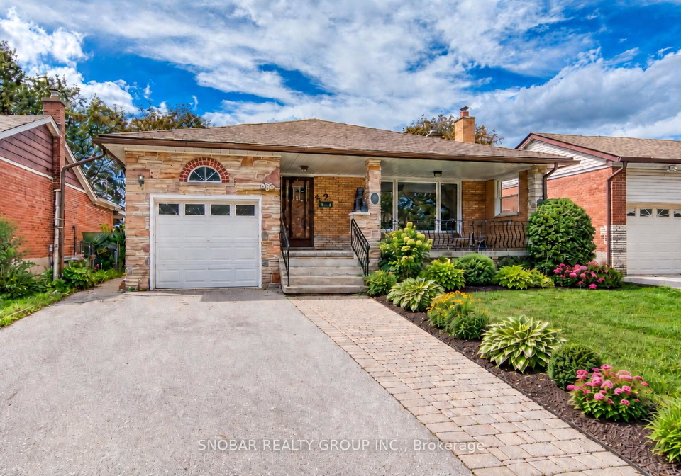 42-newstead-road-toronto-etobicoke-ontario-w13775838