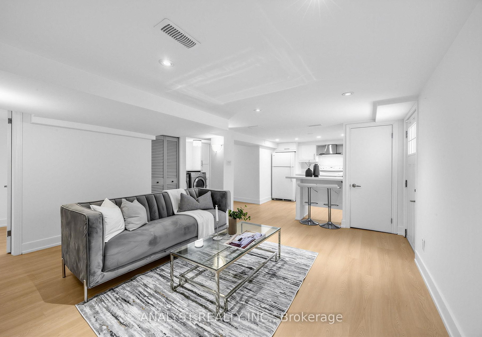39-chartwell-road-toronto-etobicoke-ontario-w13775924