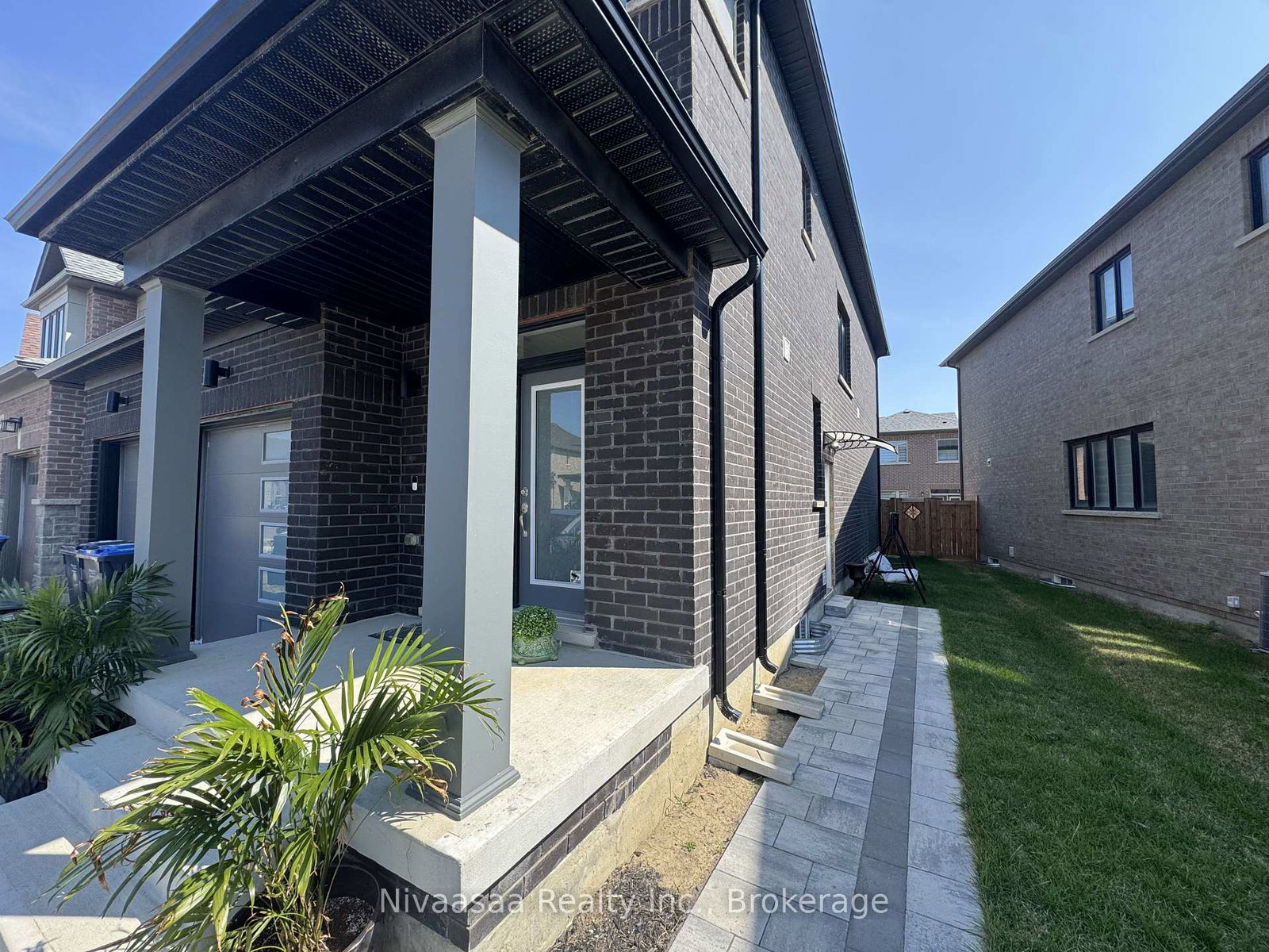 39-petch-avenue-caledon-ontario-w13775958