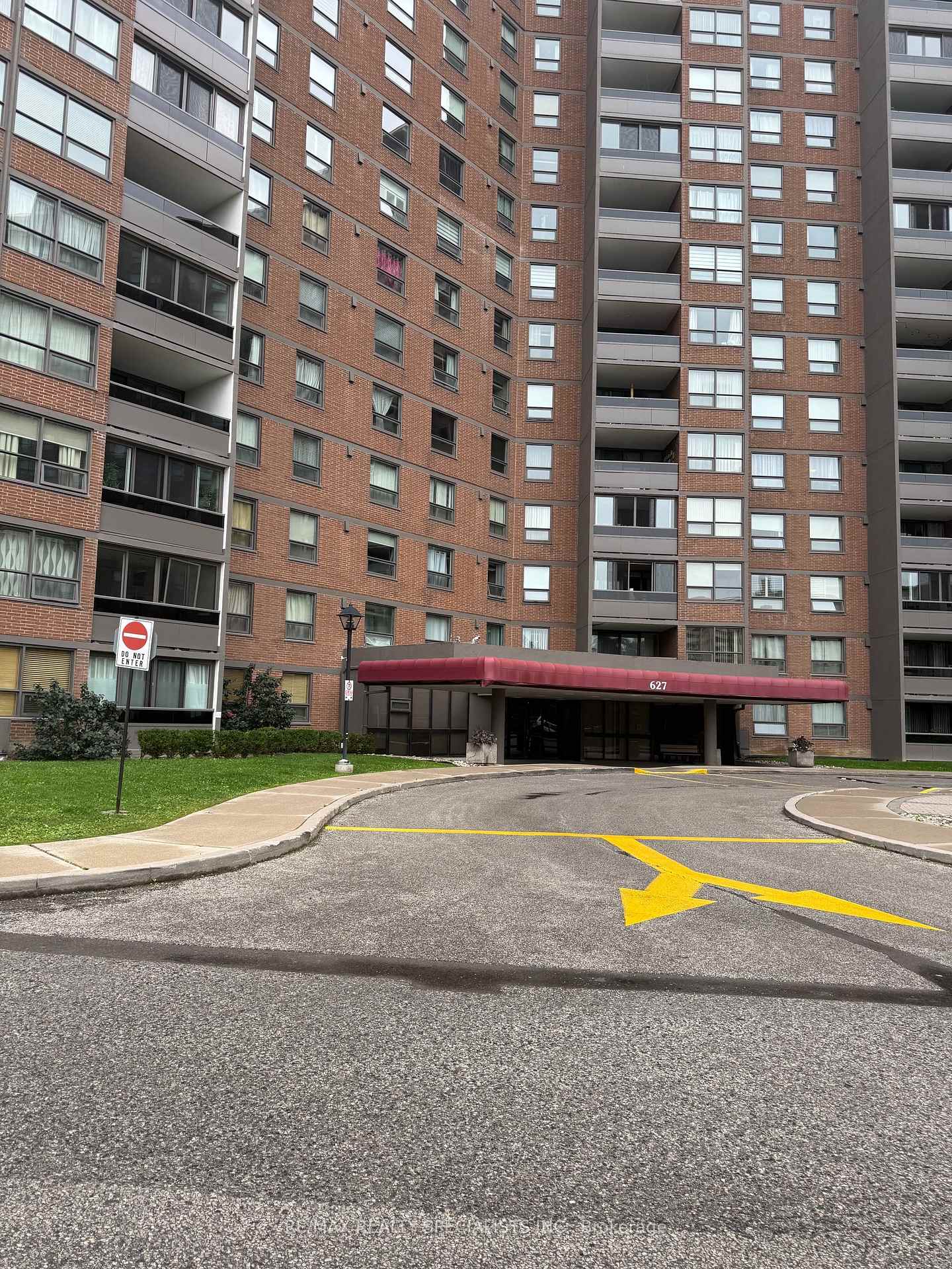 627-the-west-mall-toronto-etobicoke-ontario-w13776054