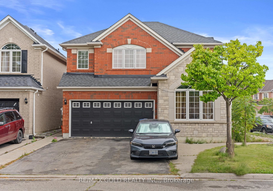 1-slipneedle-street-brampton-ontario-w13776130