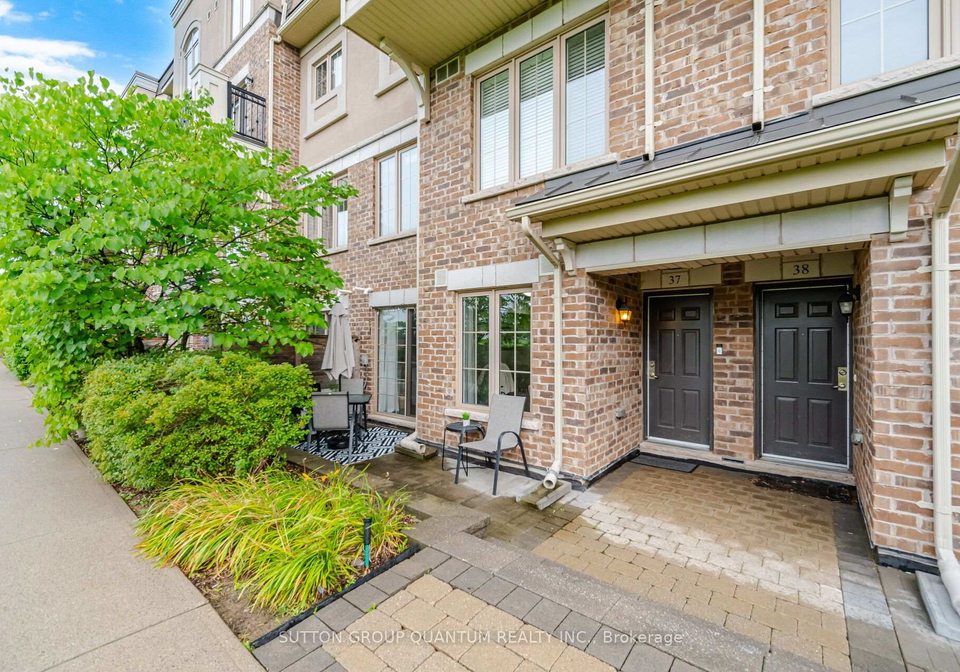 2441-greenwich-drive-oakville-ontario-w13776210