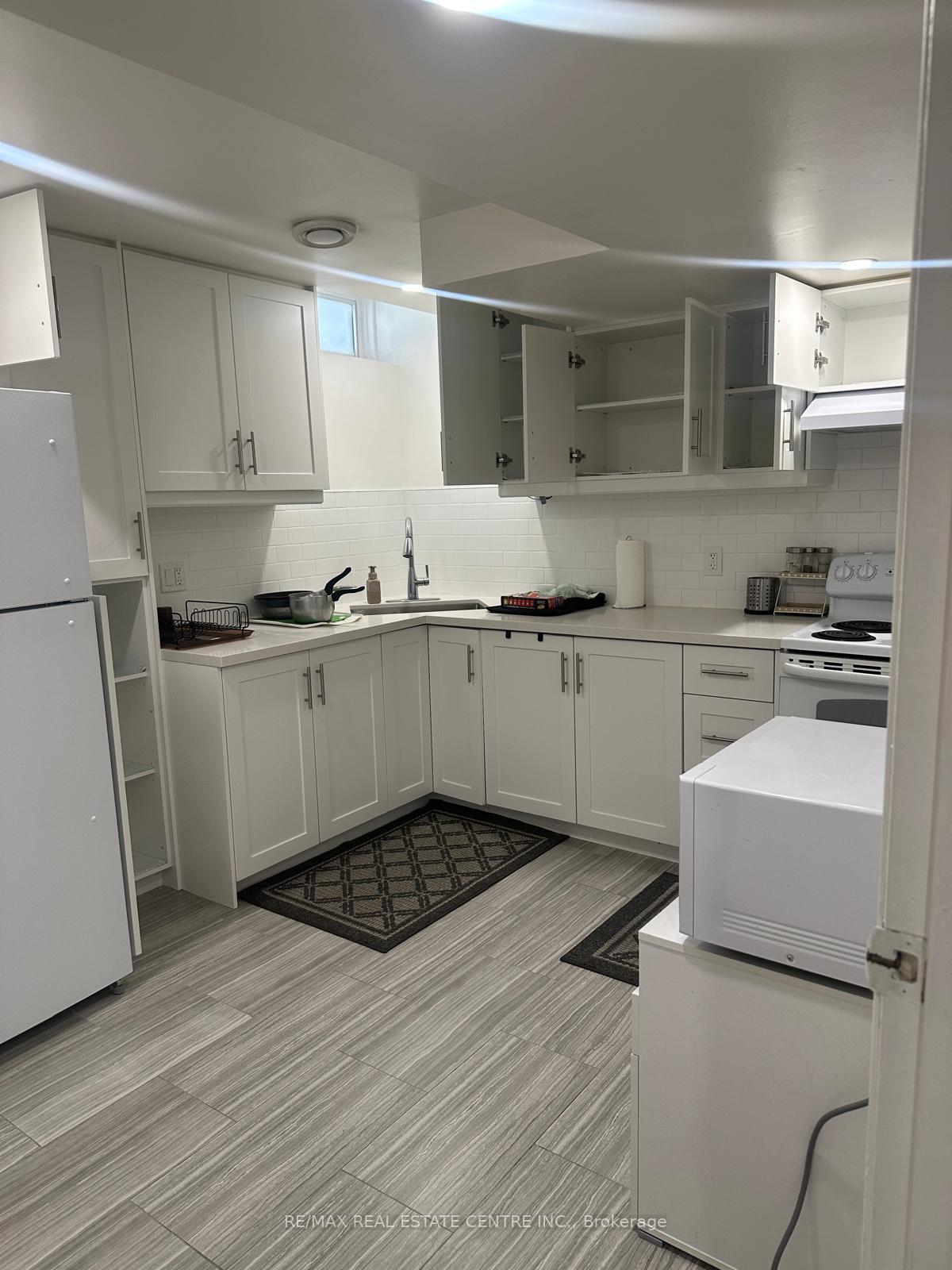 354-ojibway-trail-mississauga-ontario-w13776542