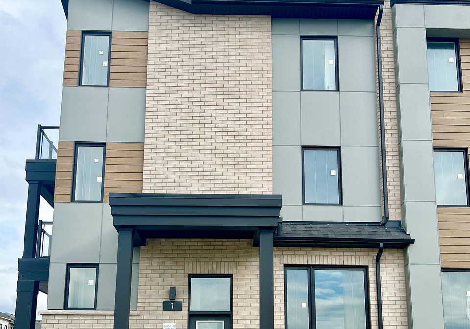 1-thornbird-crescent-brampton-ontario-w13776654