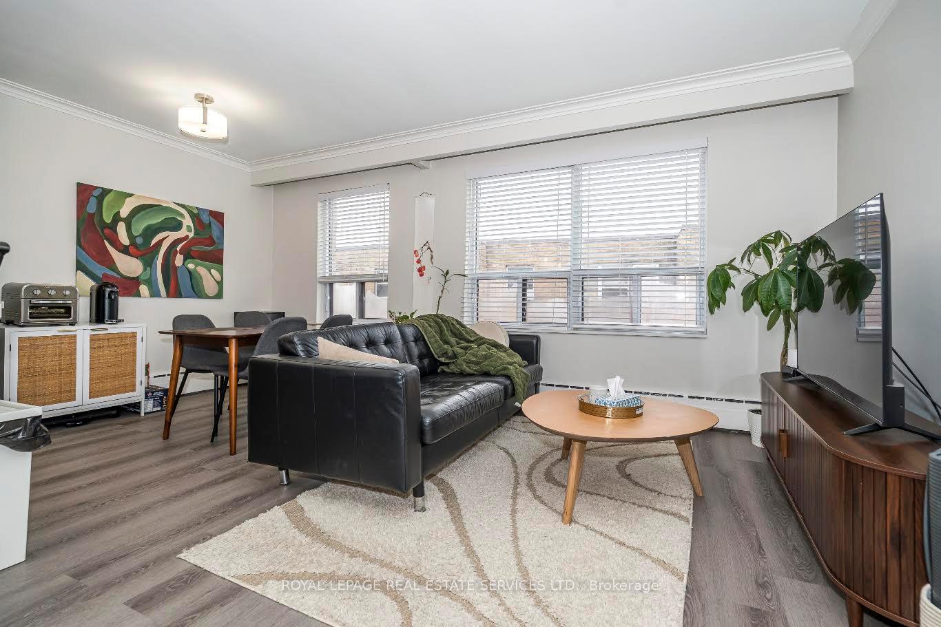 2637-keele-street-toronto-north-york-ontario-w13776714