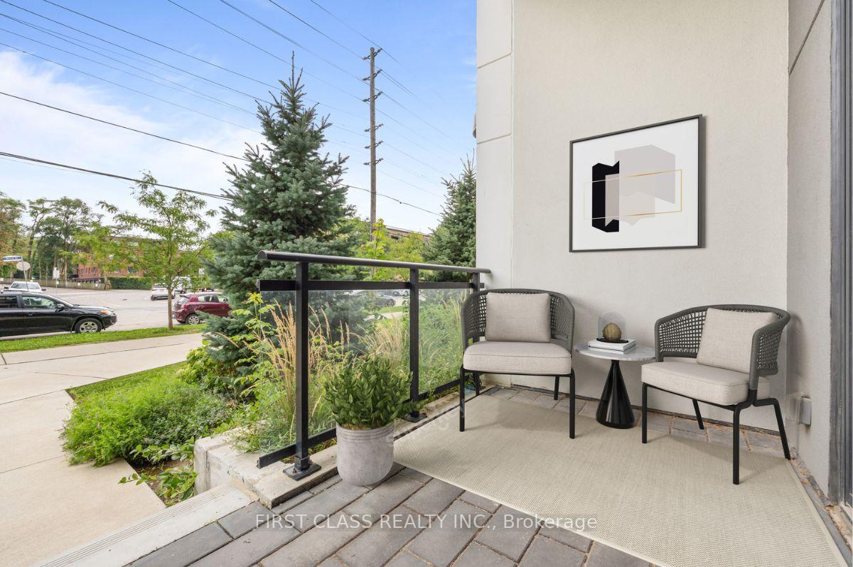 1-neighbourhood-lane-toronto-etobicoke-ontario-w13776888