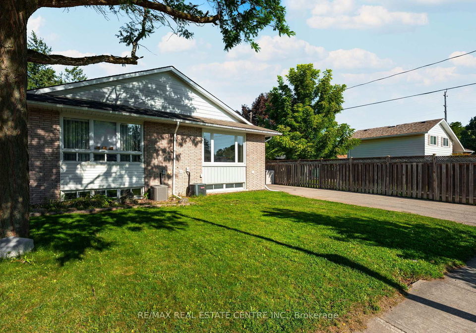7-madison-avenue-orangeville-ontario-w13777000
