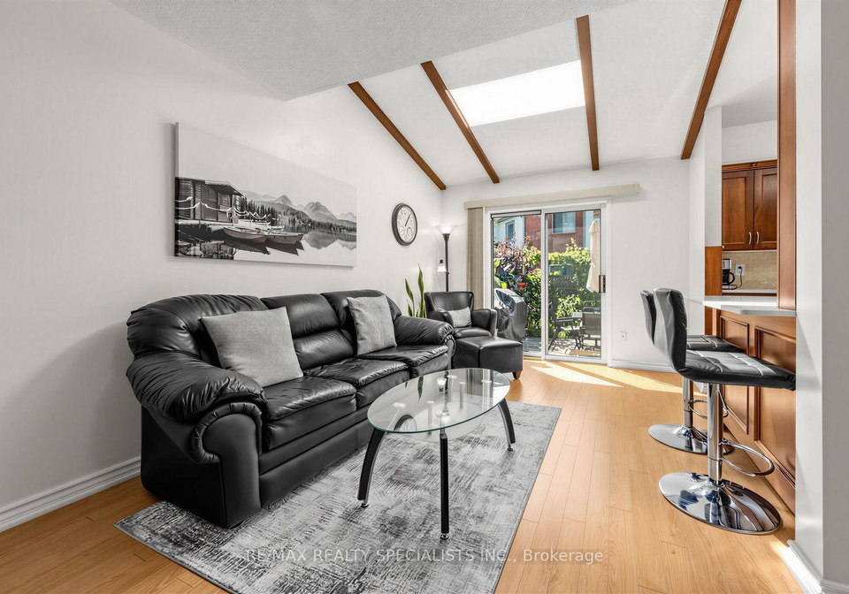 1152-west-shore-drive-mississauga-ontario-w13777004