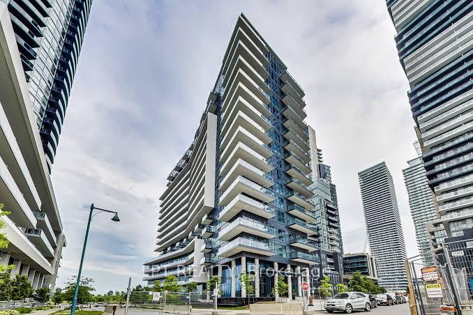 390-annie-craig-drive-se-toronto-etobicoke-ontario-w13777010
