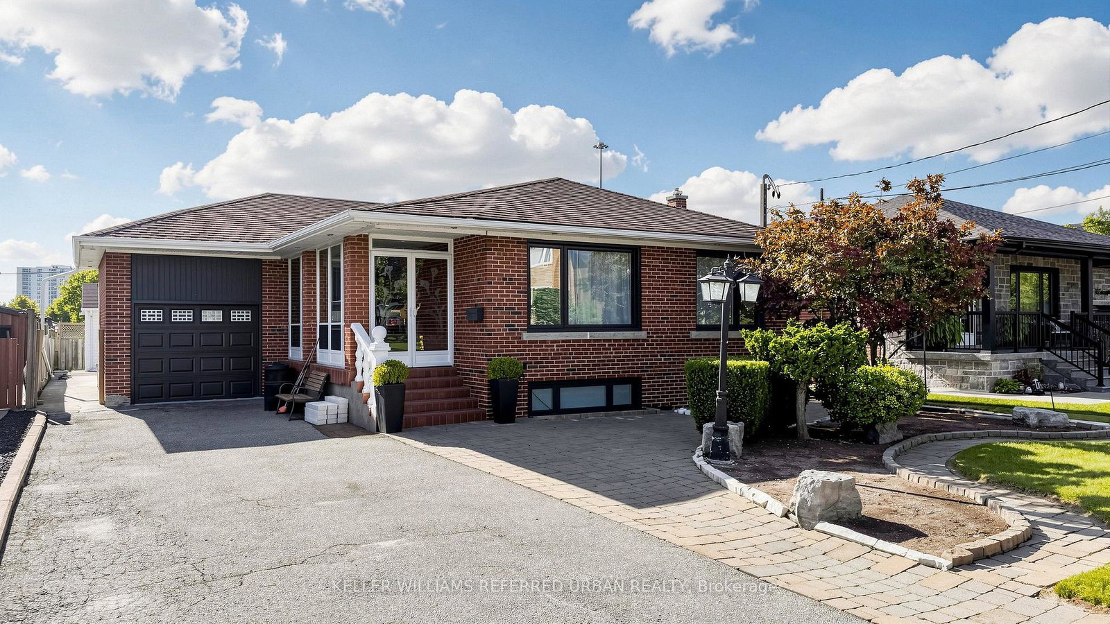 6-frankfort-avenue-toronto-north-york-ontario-w13777052