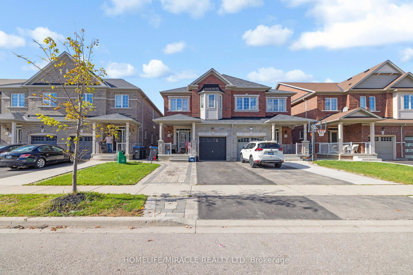 26-altura-way-brampton-ontario-w13777120
