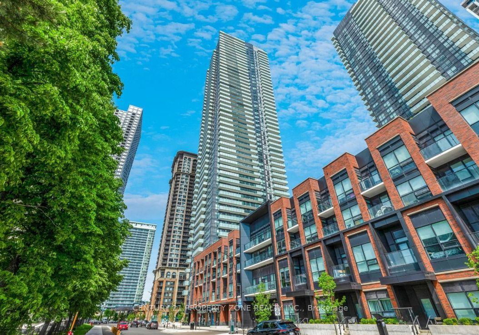 430-square-one-drive-mississauga-ontario-w13777222
