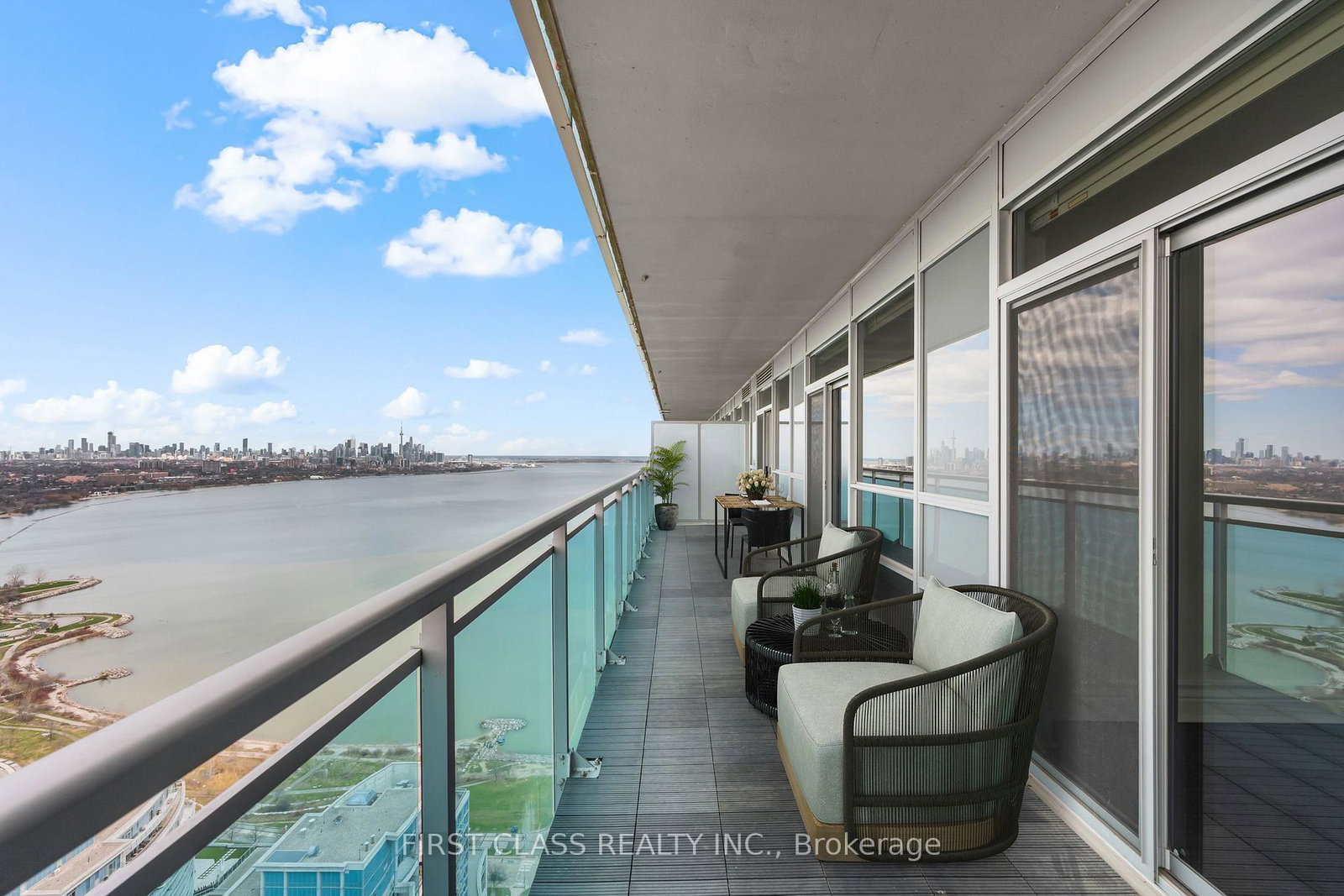 16-brookers-lane-toronto-etobicoke-ontario-w13777230