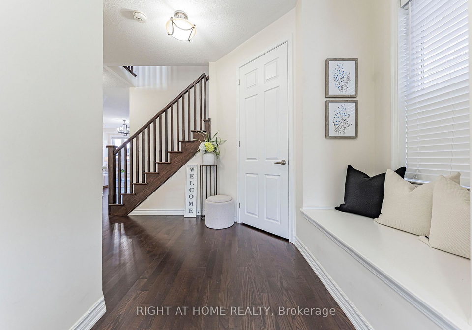 1249-leger-way-milton-ontario-w13777314