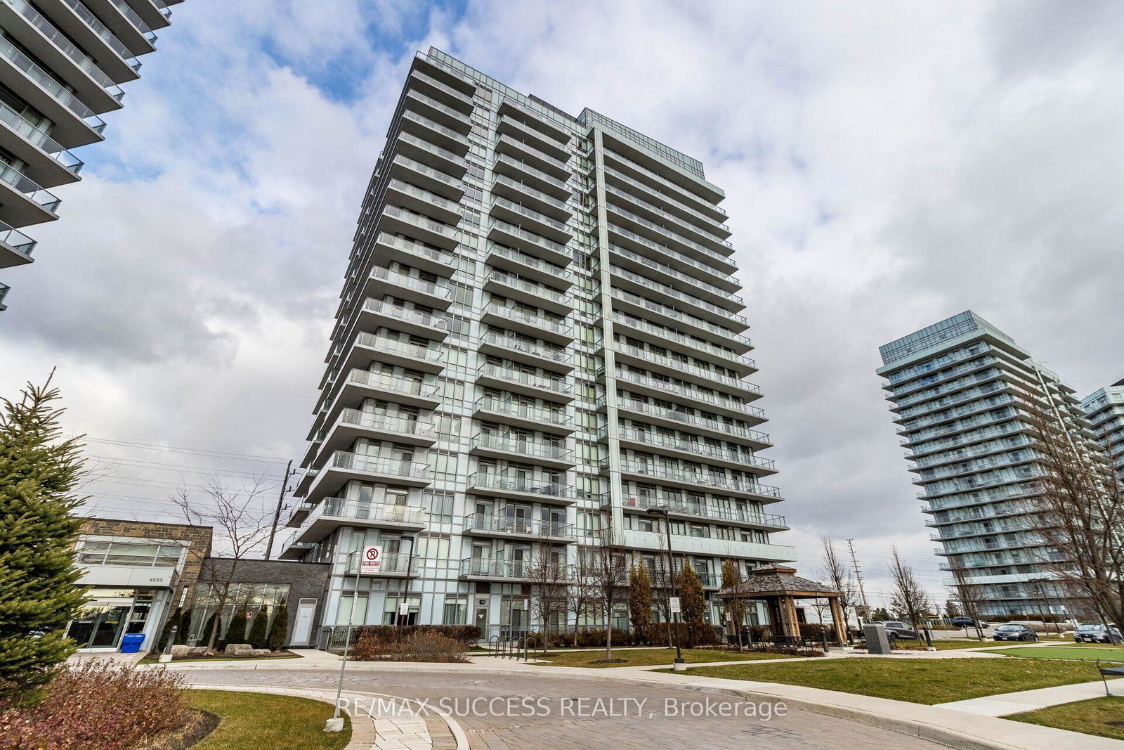4655-glen-erin-drive-mississauga-ontario-w13777354