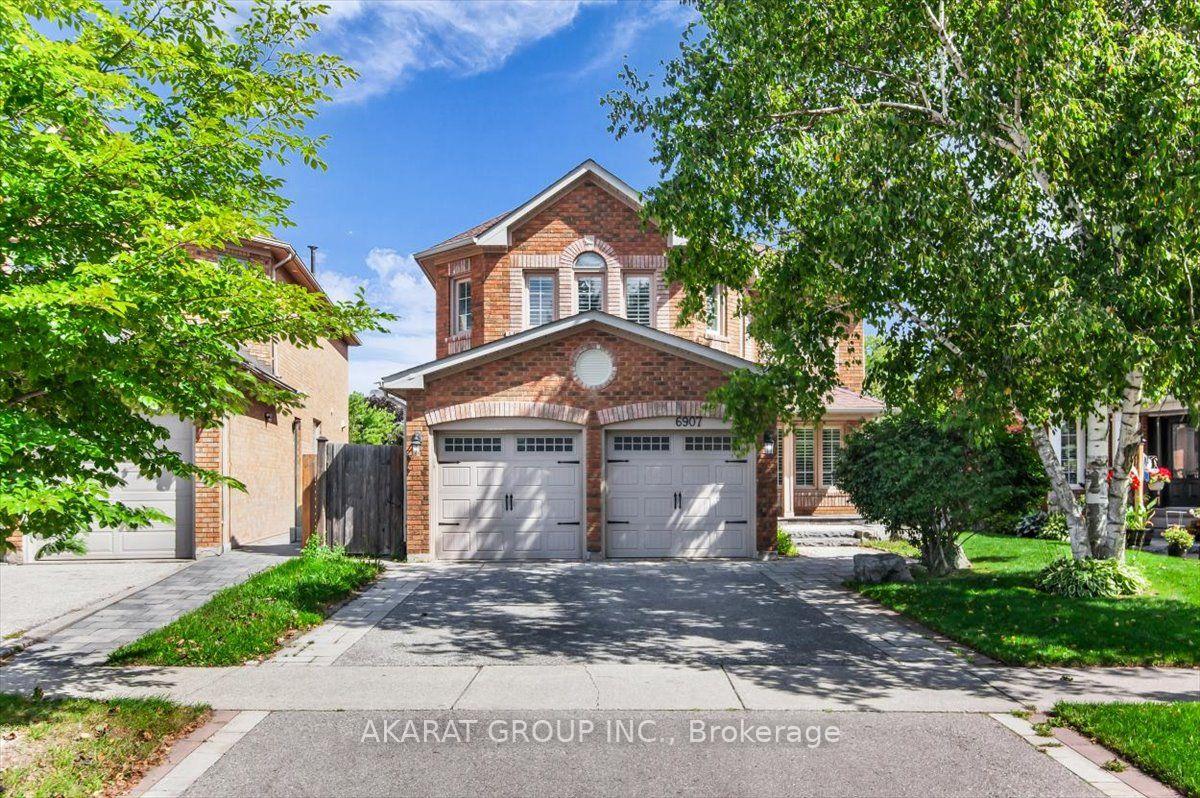 6907-gracefield-drive-mississauga-ontario-w13777386