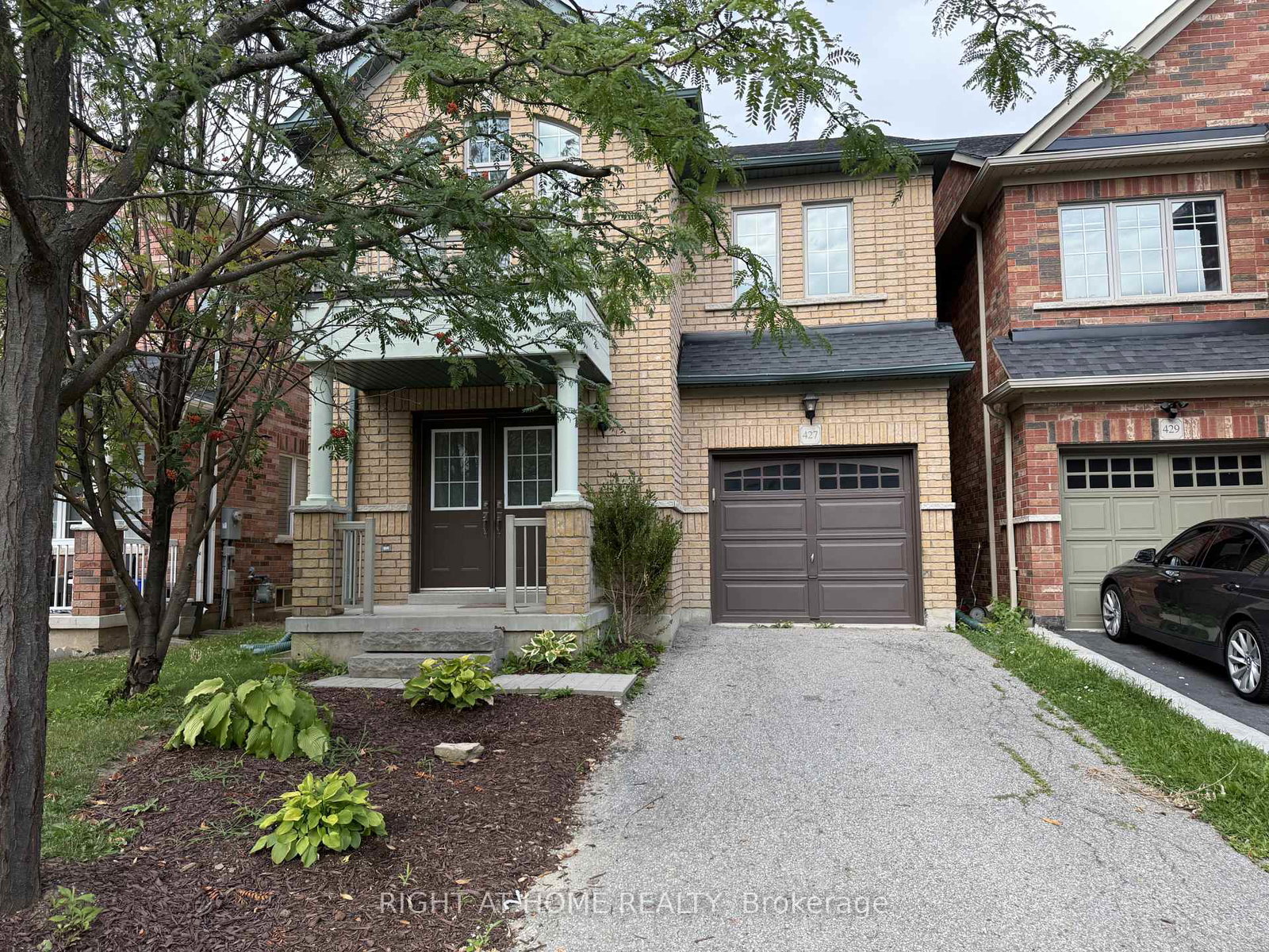 427-chandler-crescent-milton-ontario-w13777524