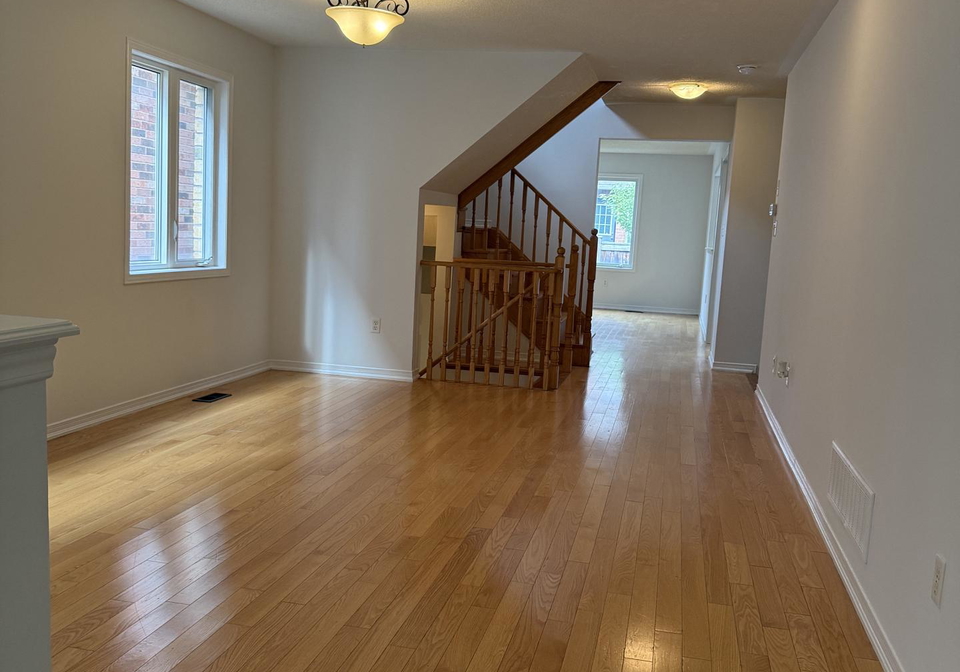 427-chandler-crescent-milton-ontario-w13777524
