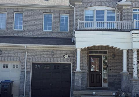 48-pendulum-circle-brampton-ontario-w13777622