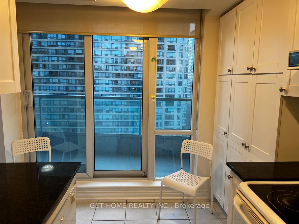 1-elm-drive-w-mississauga-ontario-w13777758