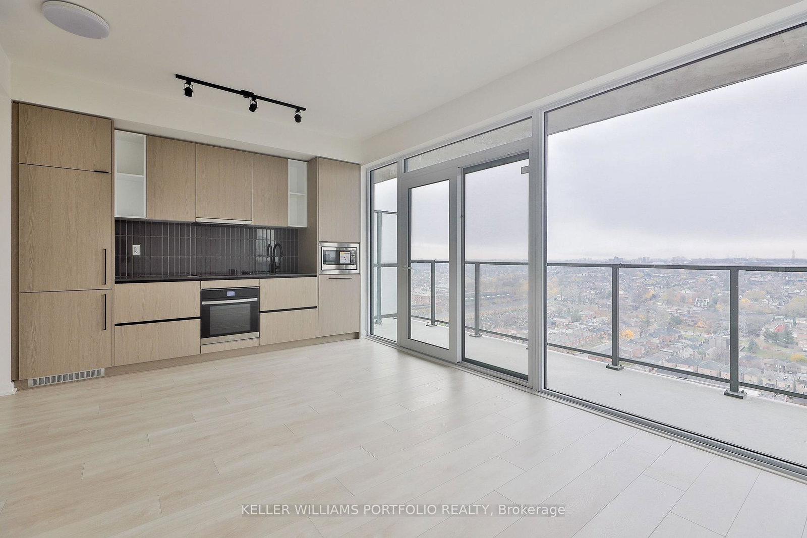 1285-dupont-street-toronto-toronto-ontario-w13777766