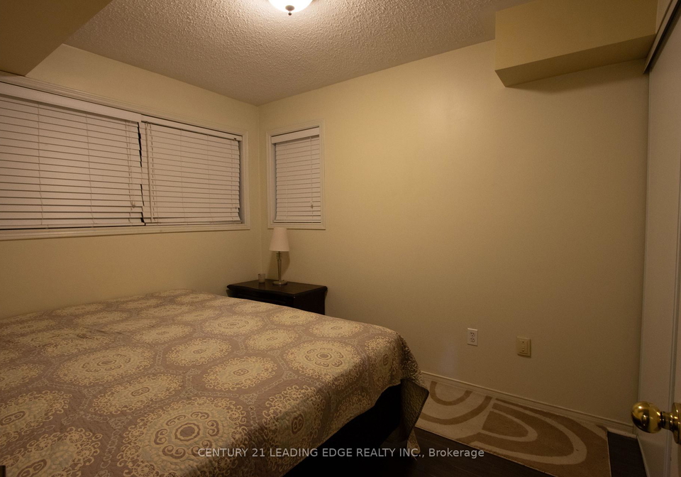 111-bristol-road-mississauga-ontario-w13777804