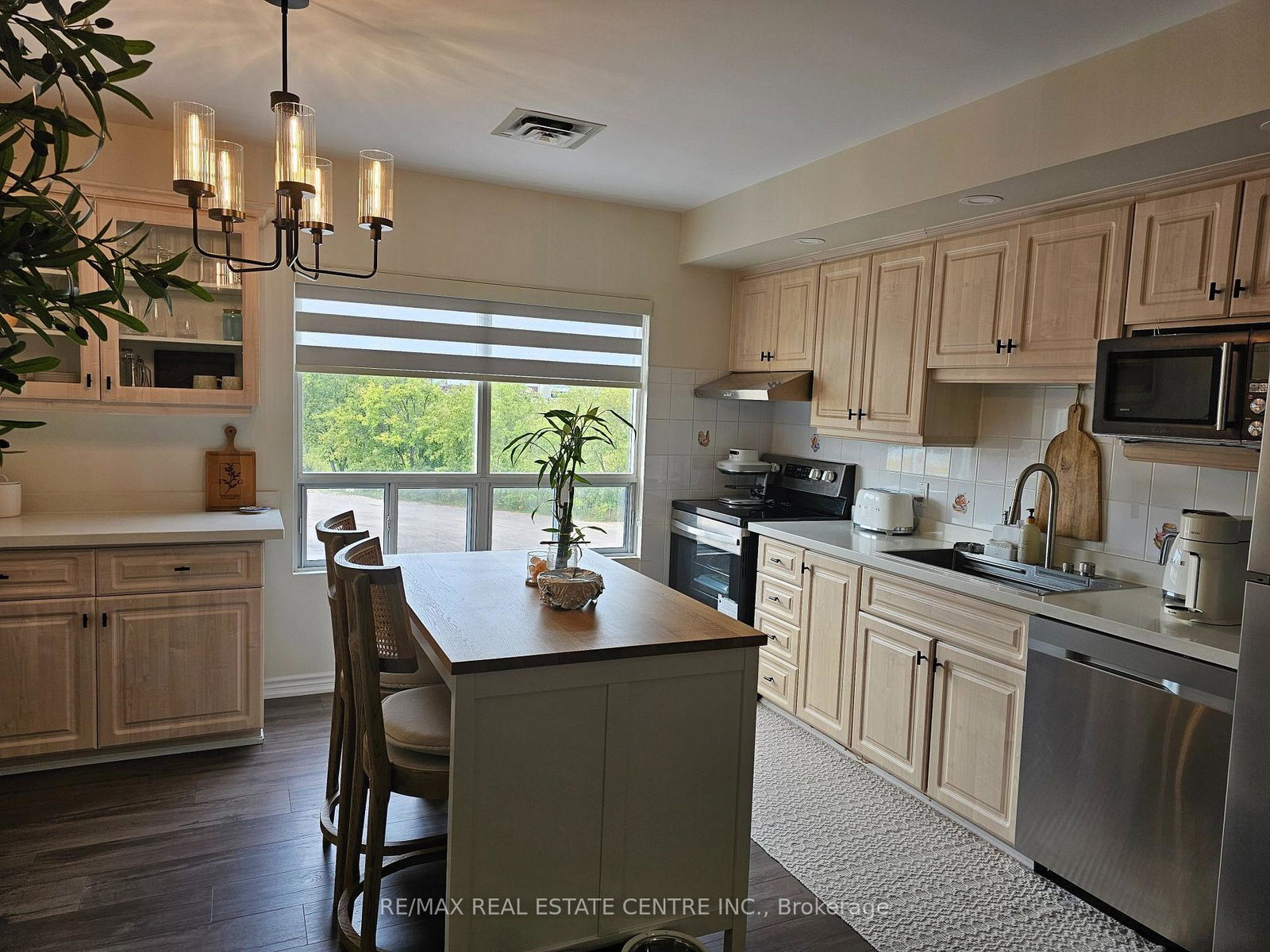 1539airport-road-caledon-ontario-w13777856