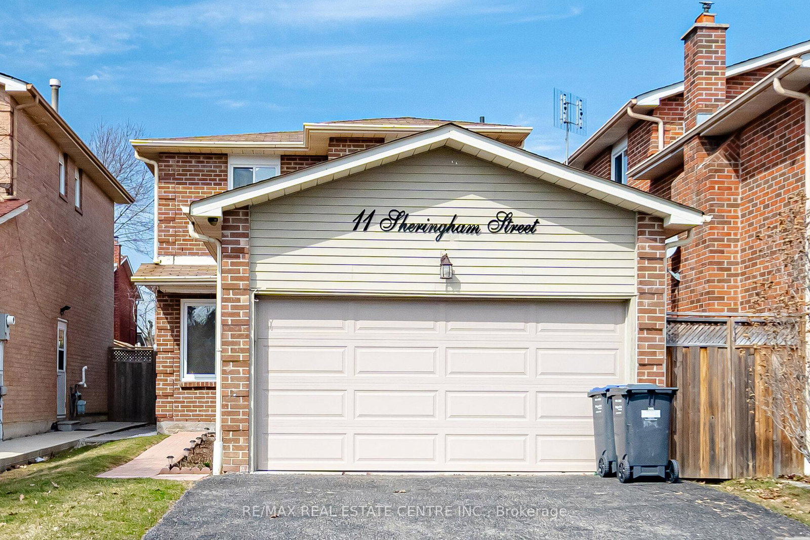 11-sheringham-street-brampton-ontario-w13777944