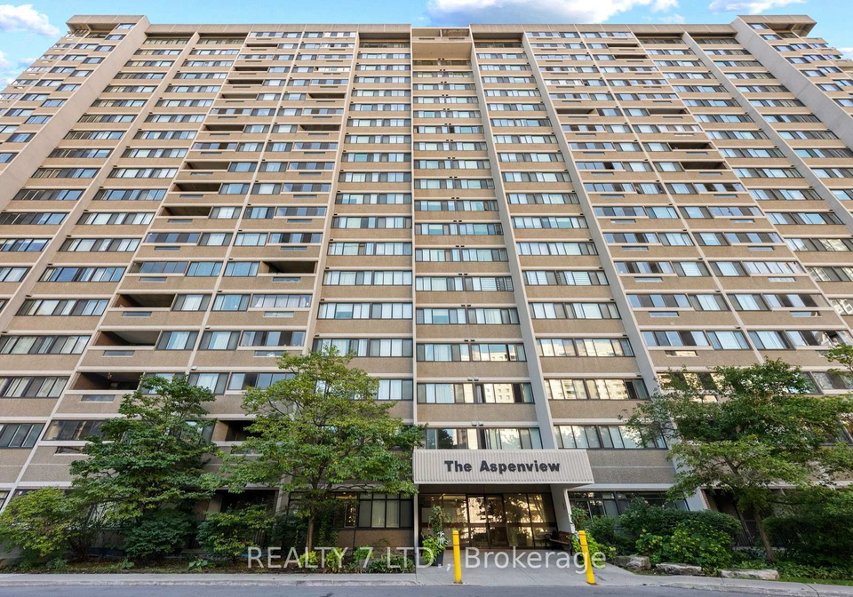 50-elm-drive-e-mississauga-ontario-w13778048