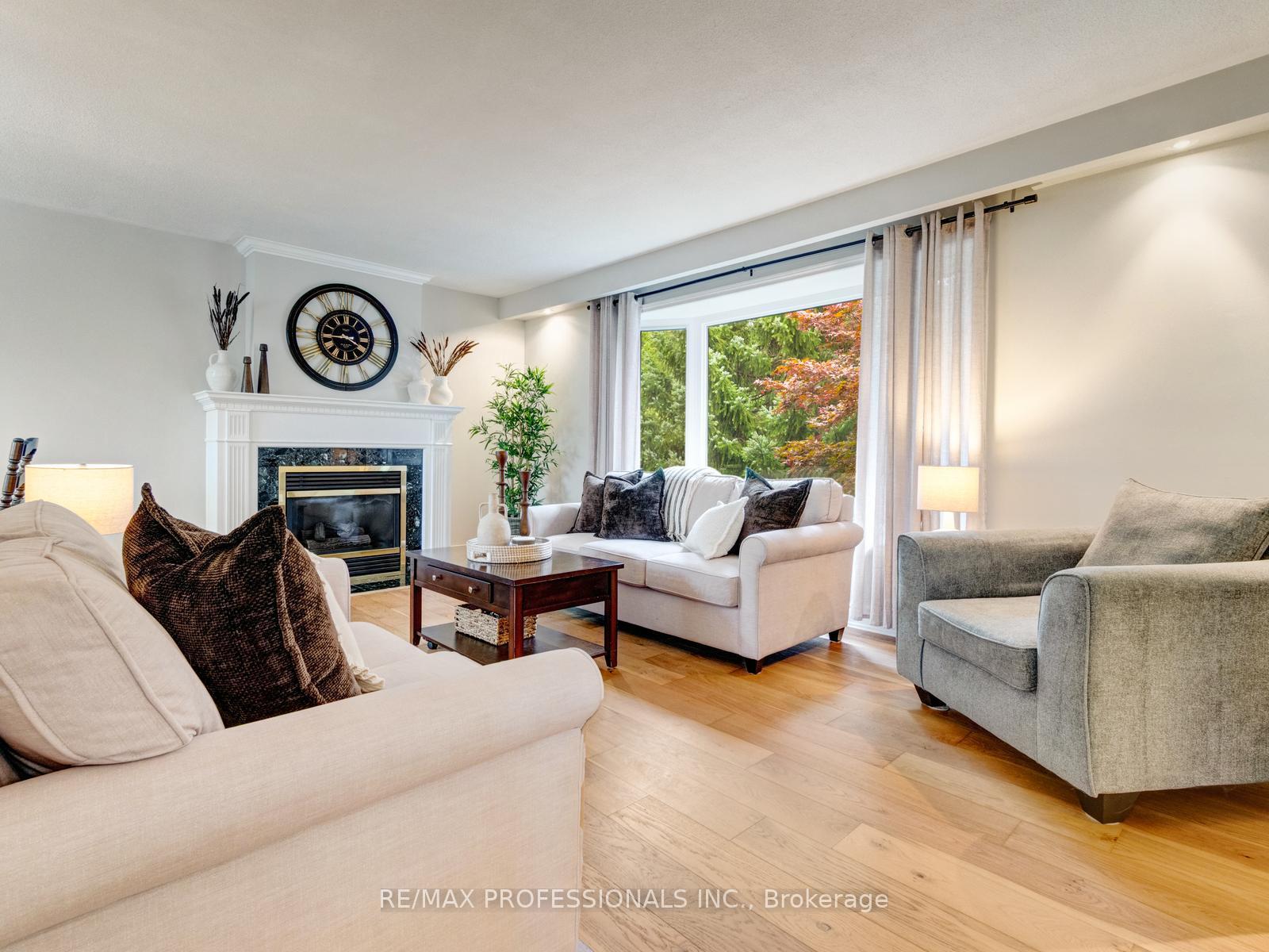 652-meadow-lane-burlington-ontario-w13778122
