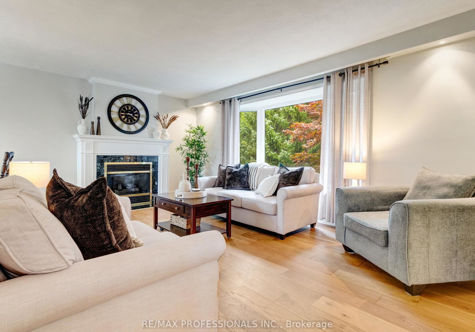 652-meadow-lane-burlington-ontario-w13778122