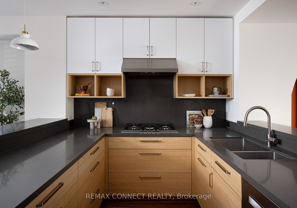2030-davenport-road-toronto-toronto-ontario-w13778636