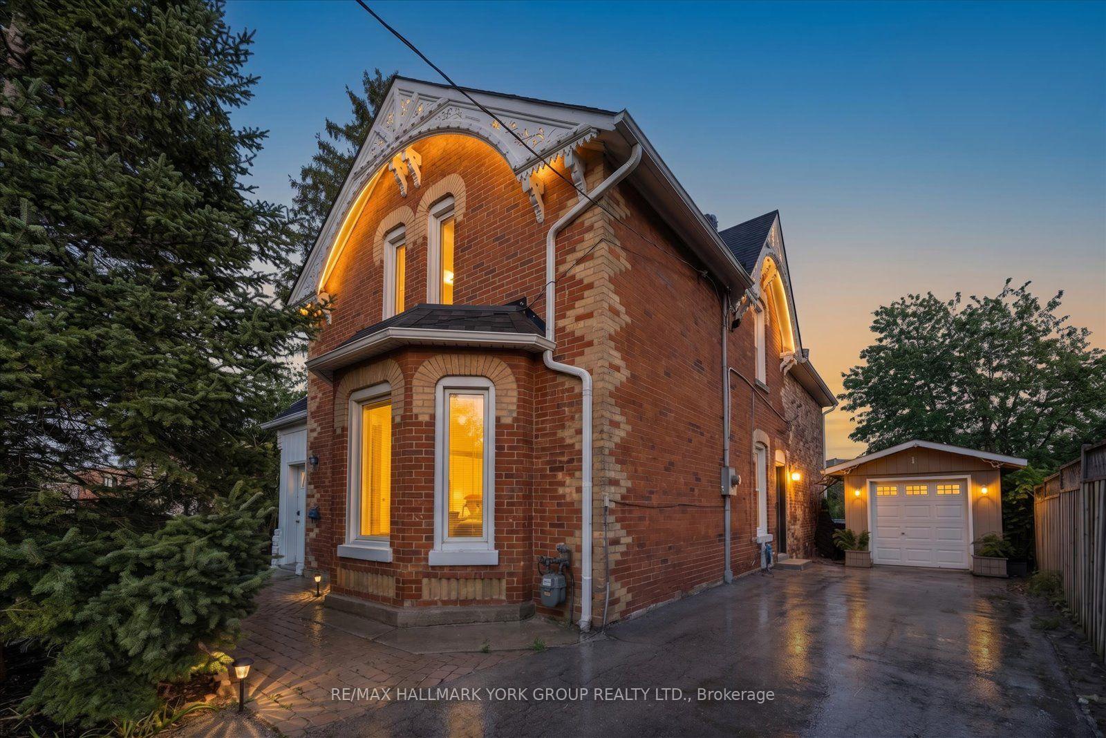 16-scarboro-street-mississauga-ontario-w13778772