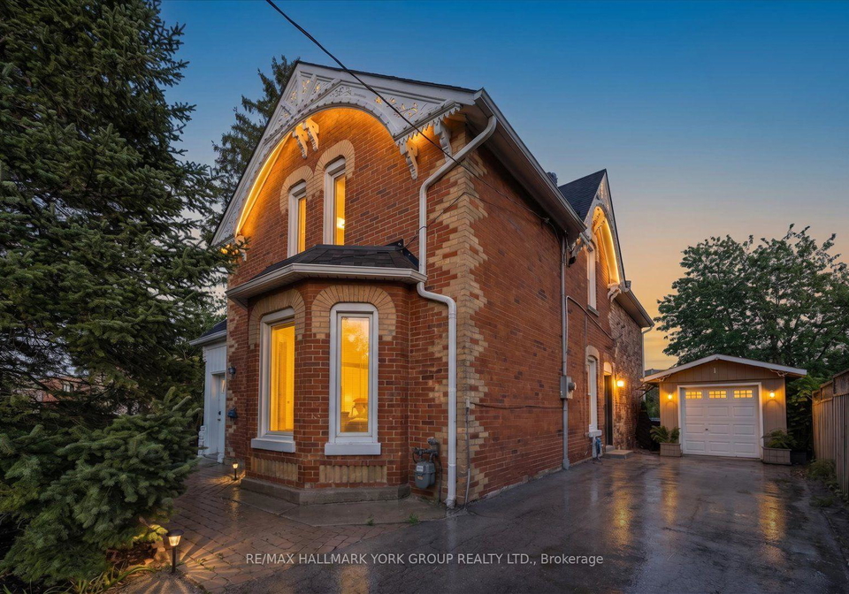 16-scarboro-street-mississauga-ontario-w13778772