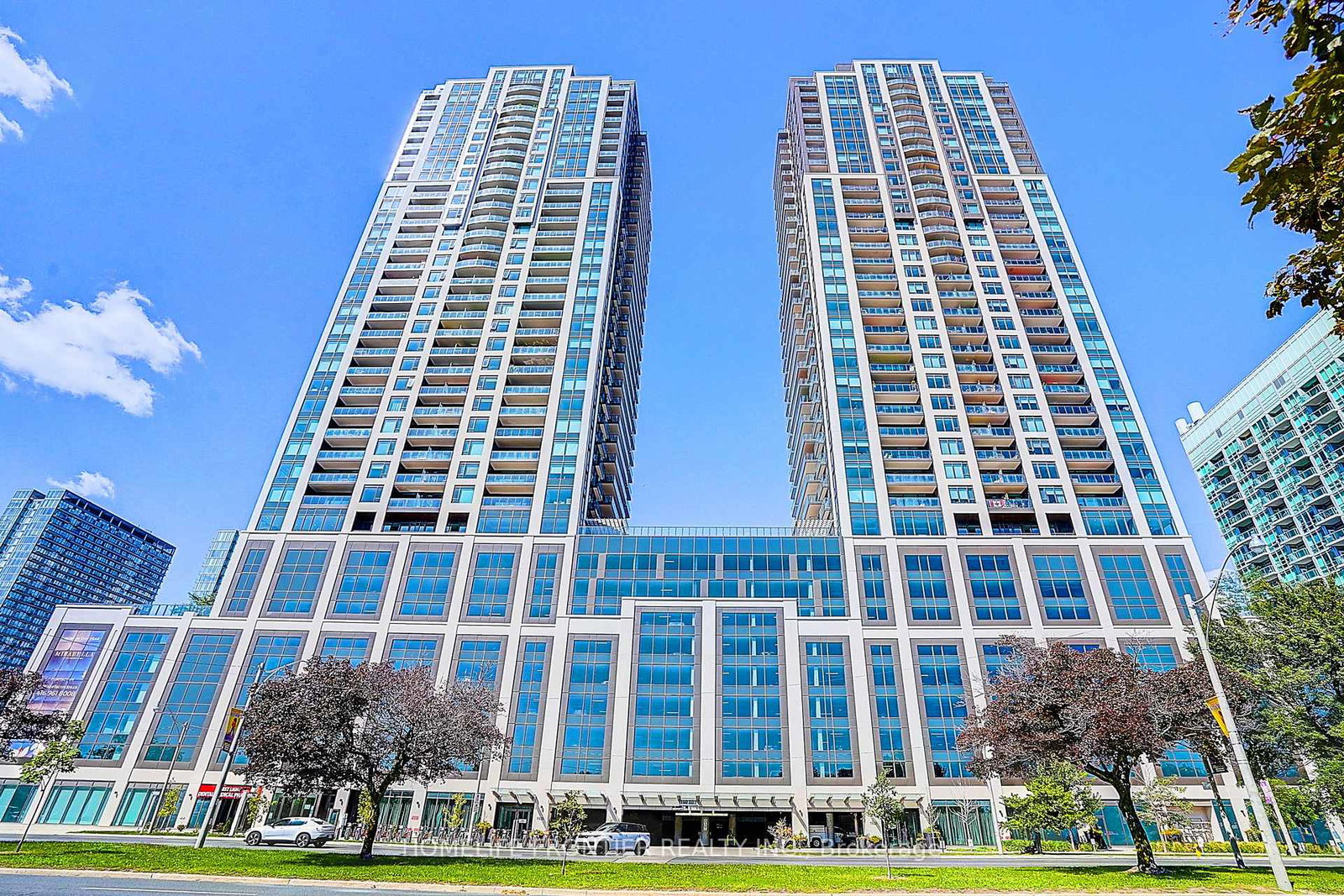 1928-lakeshore-boulevard-w-toronto-toronto-ontario-w13778906