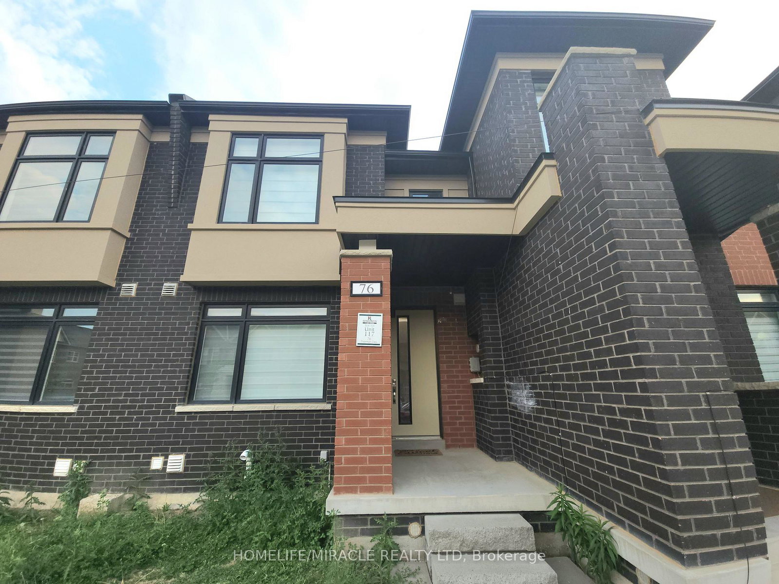 76-pearman-crescent-brampton-ontario-w13779278