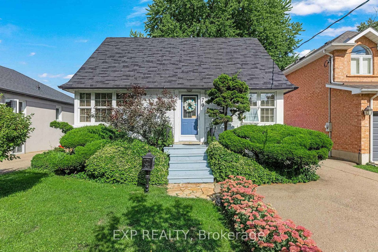 79-shaver-avenue-n-toronto-etobicoke-ontario-w13779306