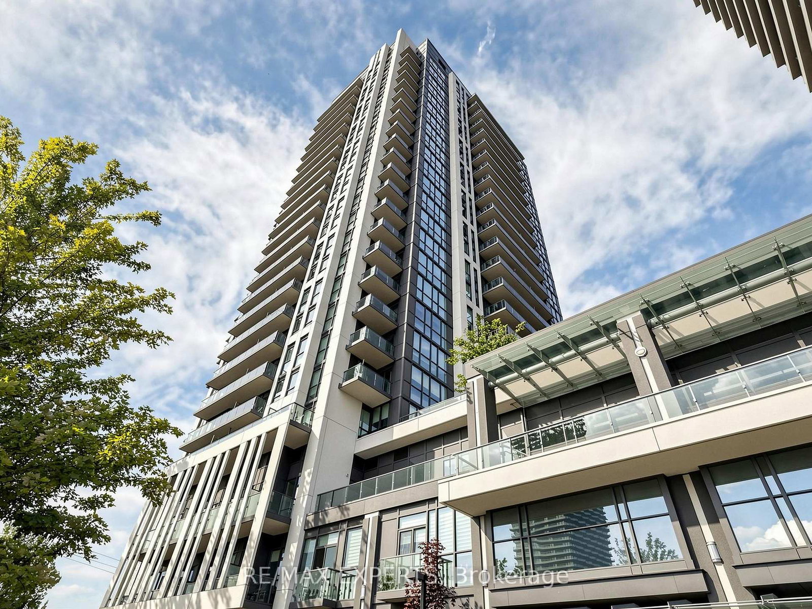 15-zorra-street-toronto-etobicoke-ontario-w13779314